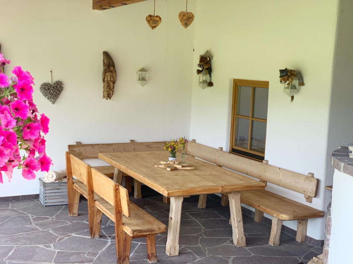 Gaestehaus "Zur Schmiede" Wertach Kültér fotó