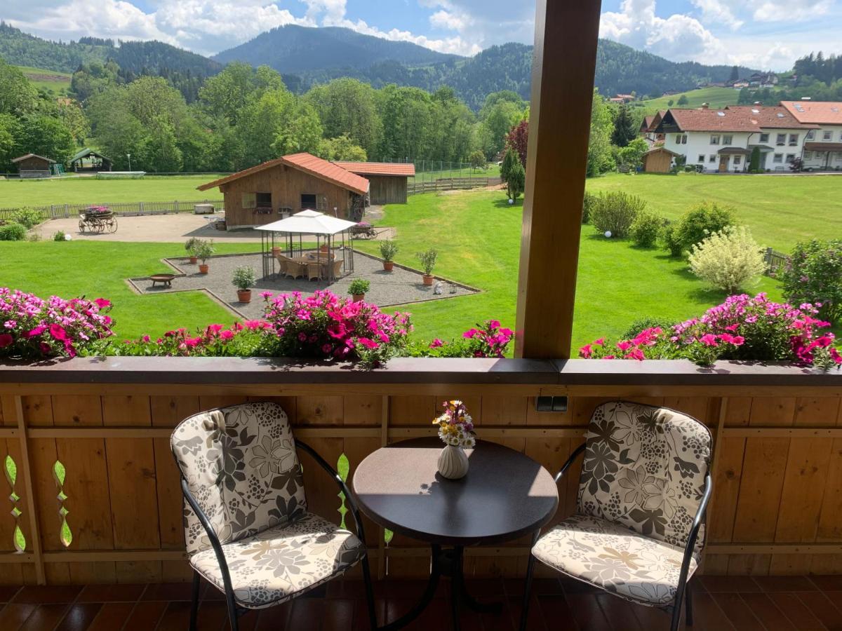 Gaestehaus "Zur Schmiede" Wertach Kültér fotó